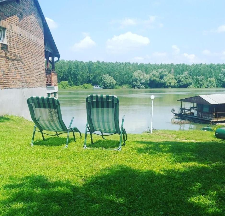 Kuca Ribarev San Villa Beocin Luaran gambar